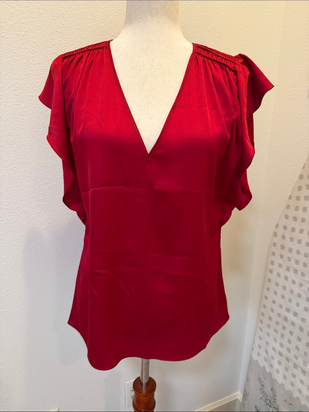 WHBM Red V-Neck Flutter Sleeve Women's Top